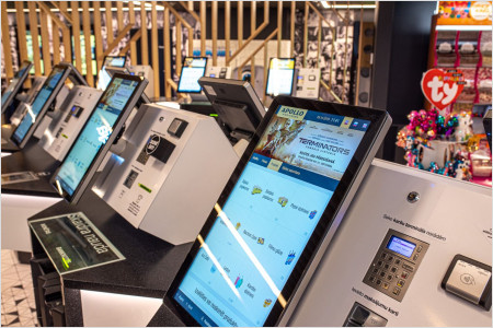 �������� ������ � Apollo Akropole