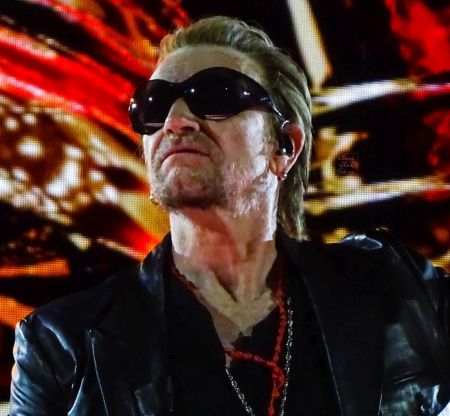 Bono в Сфере