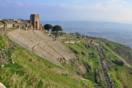 Пергамский театр, 225-200 год до н.э.